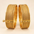 Gold-Plated Textured Ridged Kangan Set
