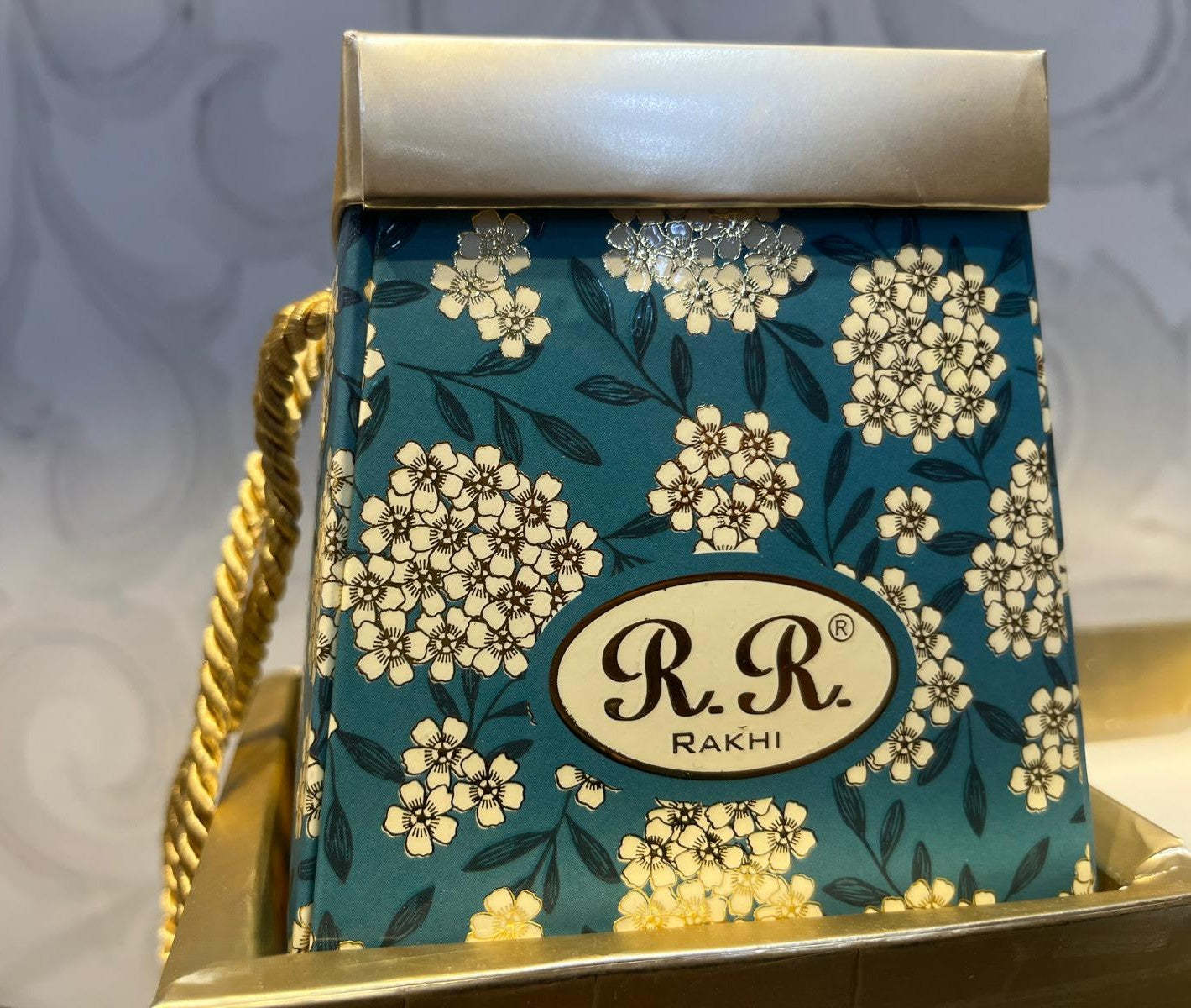 Family Rakhi Pack – Set of 4