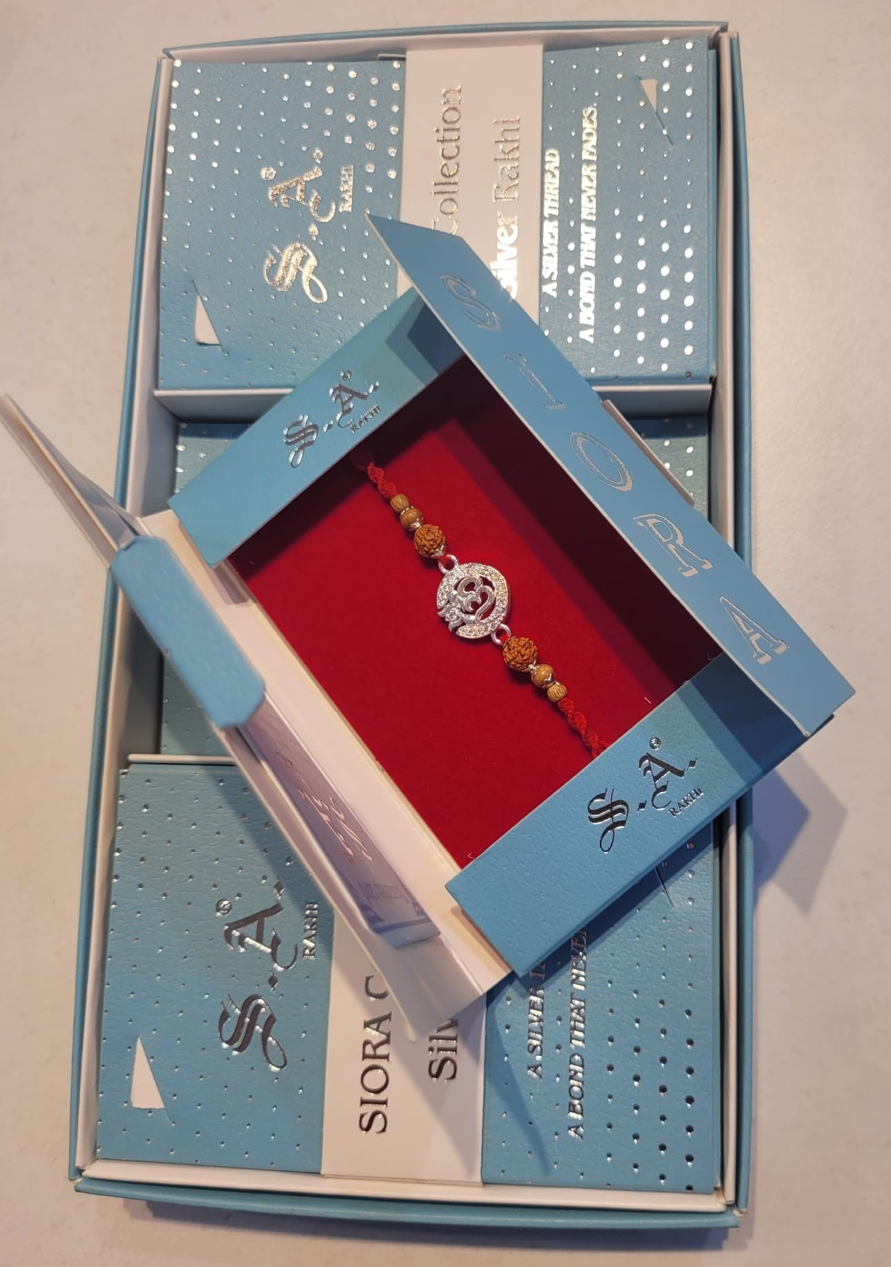 Om Rakhi – Circle